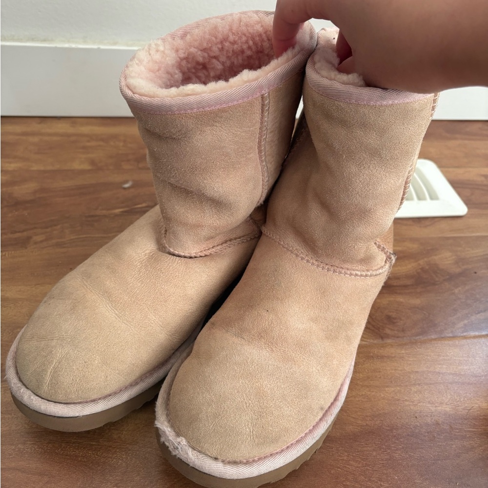 Cozy Tan Women's Boots